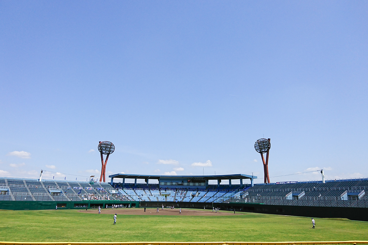 岡崎レッドダイヤモンドスタジアム